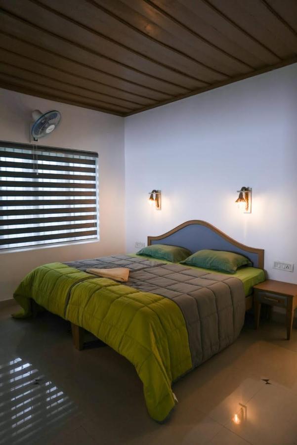 The Nirvana Resort 蒙纳 外观 照片
