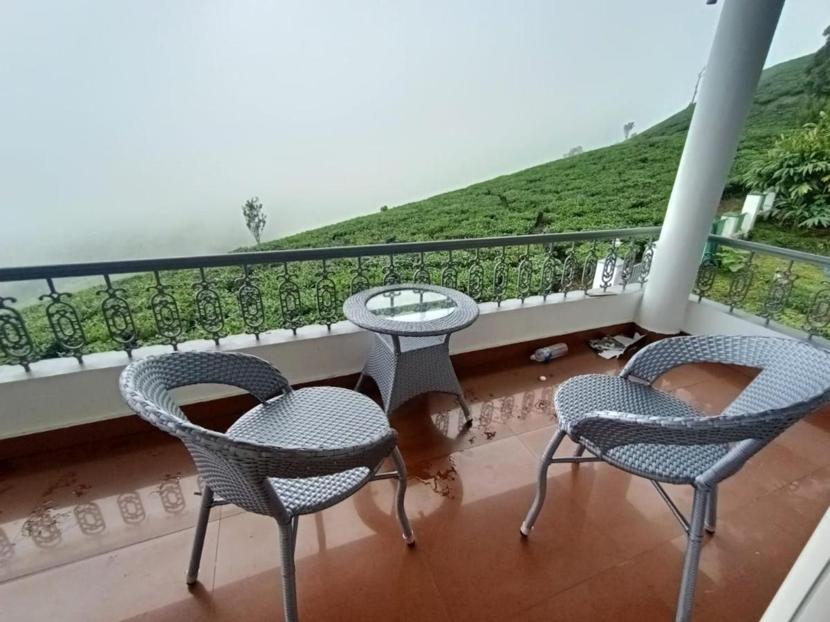 The Nirvana Resort 蒙纳 外观 照片
