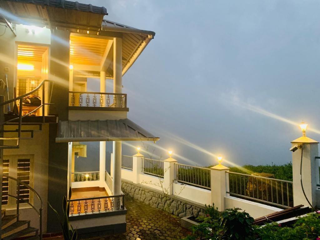 The Nirvana Resort 蒙纳 外观 照片